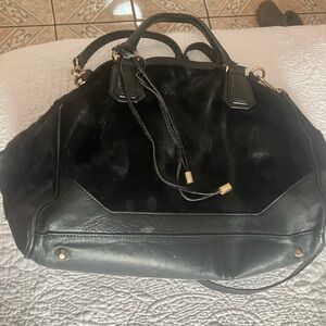 Elegant Black Leather Women's Bag